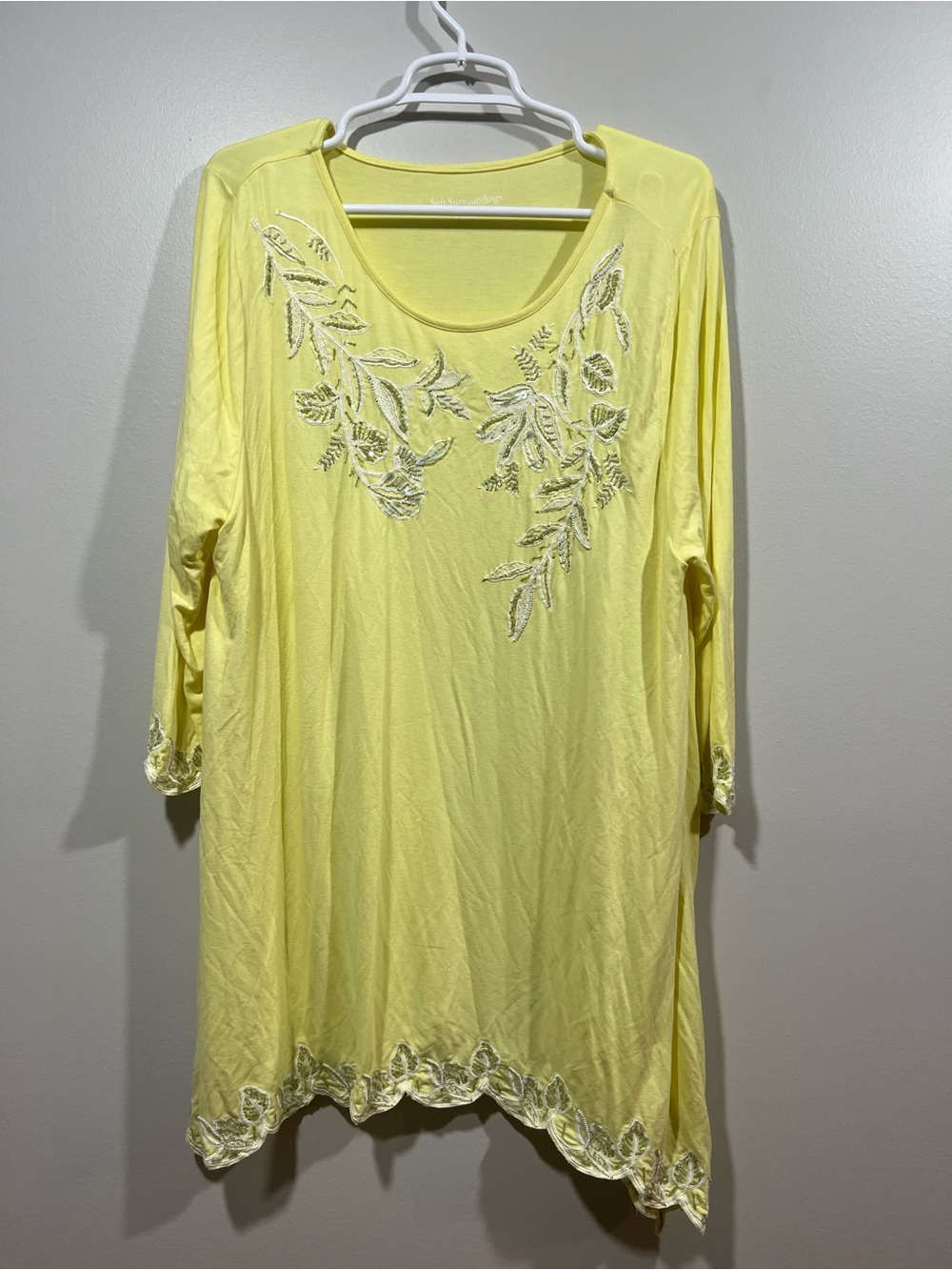 Soft Surroundings Pale Yellow Embroidered Beaded Tunic Size Medium